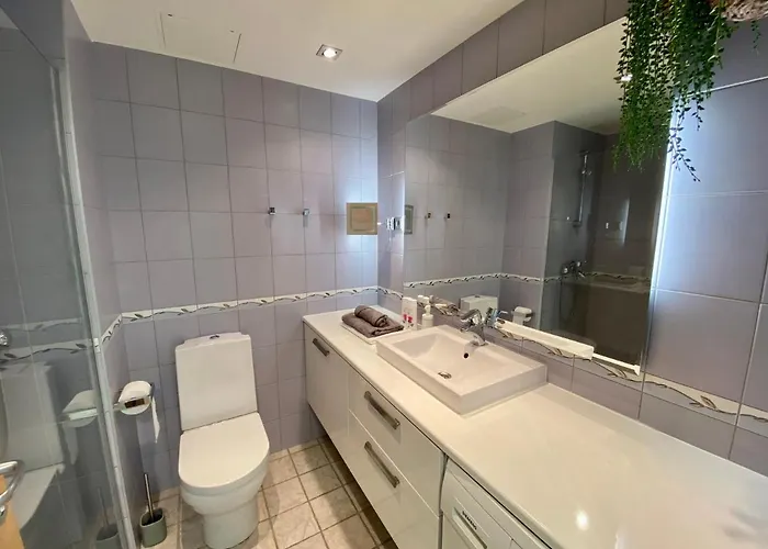 Apartment Heart With A Sunny Rooftop Terrace *