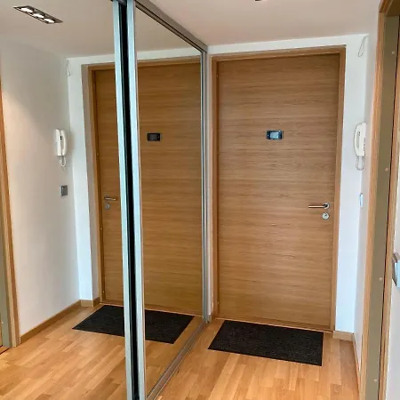 Heart With A Sunny Rooftop Terrace Appartement Tallinn